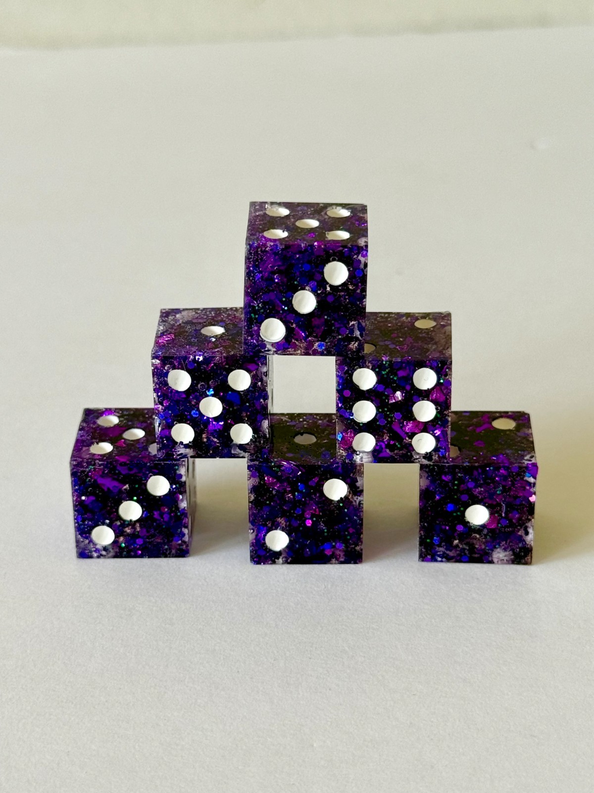 Resin Dice Set 6pcs – Violet Galaxy Glitter – Handmade Replacement Dice Games