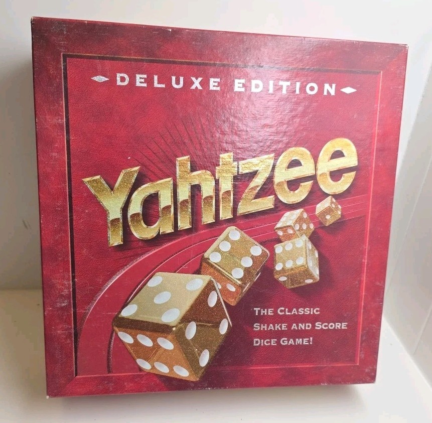 Yahtzee DELUXE Edition 100% COMPLETE Game Milton Bradley Vintage 1997