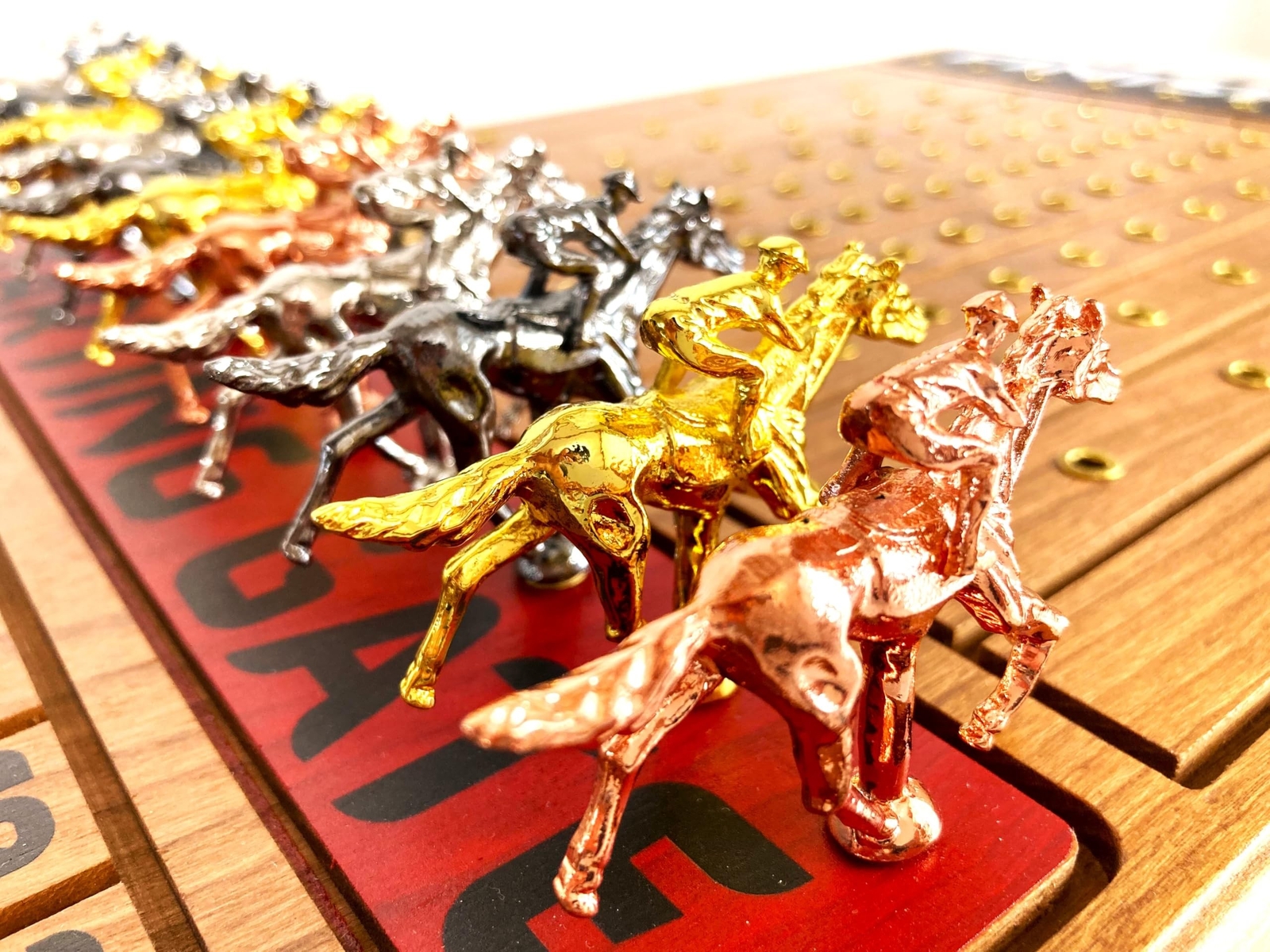 Horse Racing Game for Adults, Horse Race Board Game with 11 Luxurious Metal H…