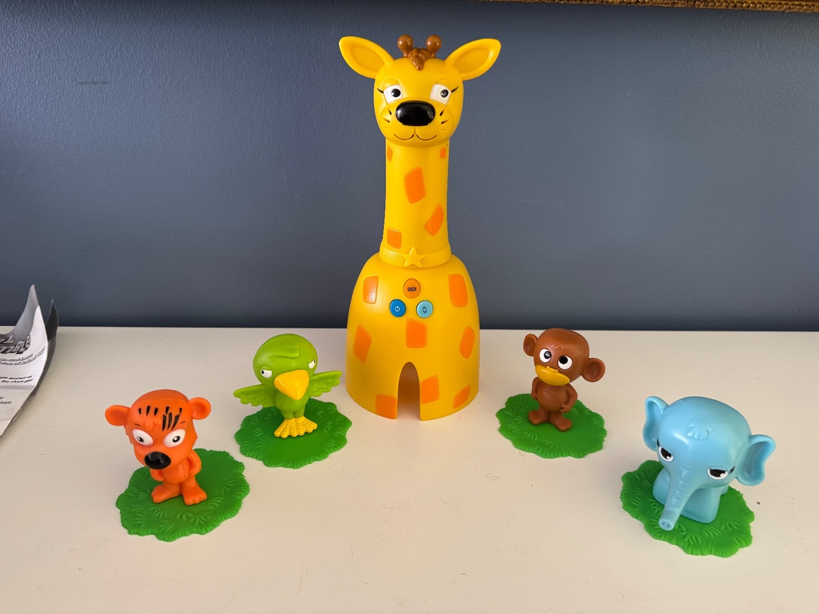 RARE Animal Scramble Hyper Dash Interactive Preschool Tag Game 100% COMPLETE!