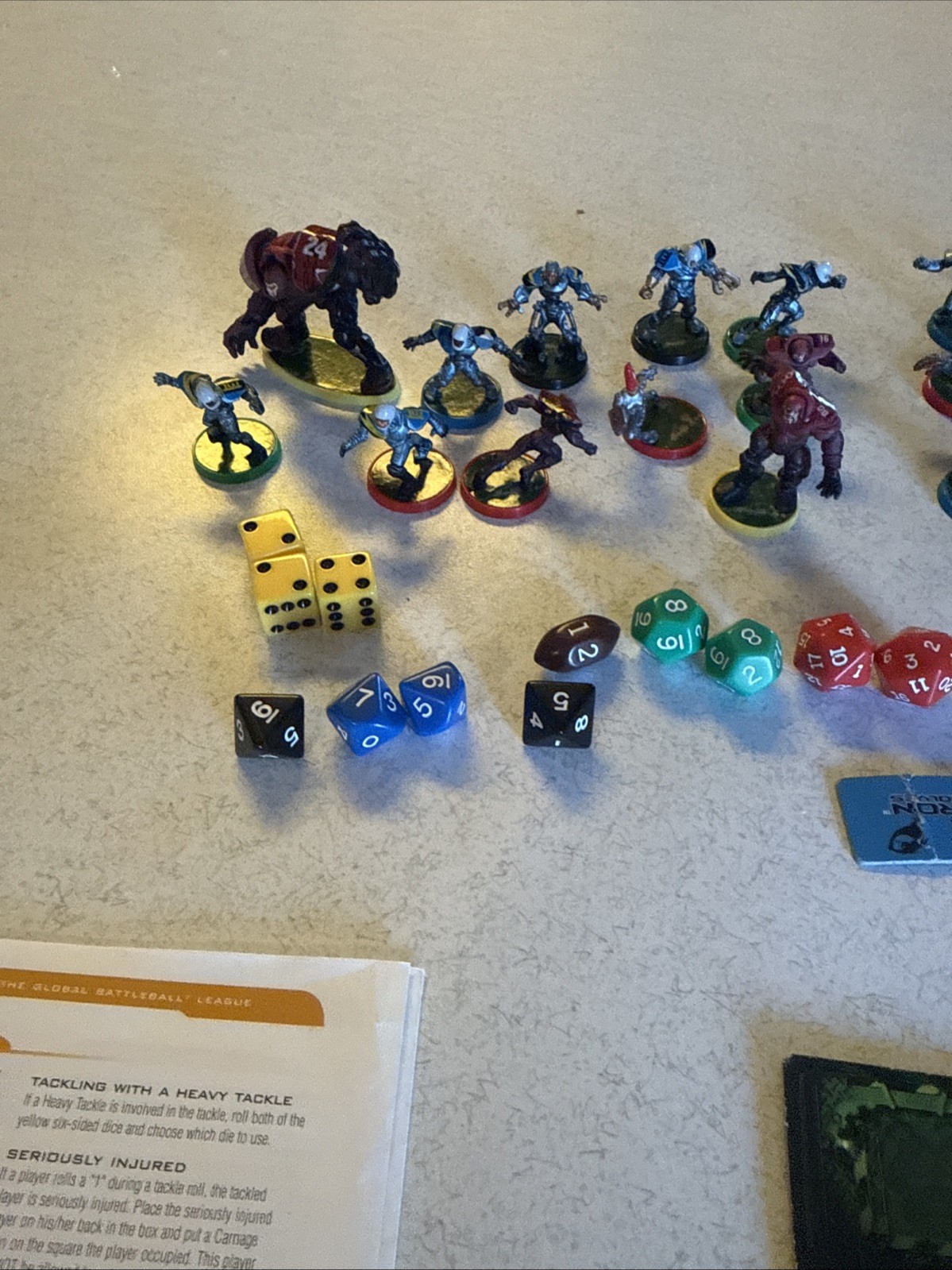 Milton 2003 BATTLE BALL Football Game Replacement Parts 20 Players Dice Cards ++