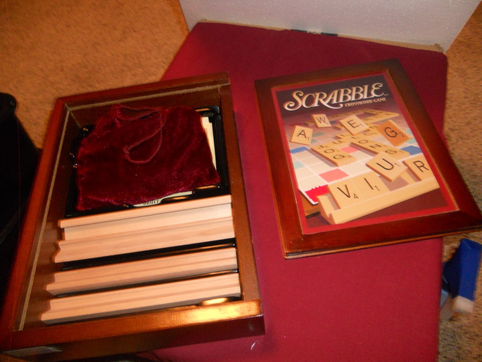 SCRABBLE GAME (2009) wood Box Complete