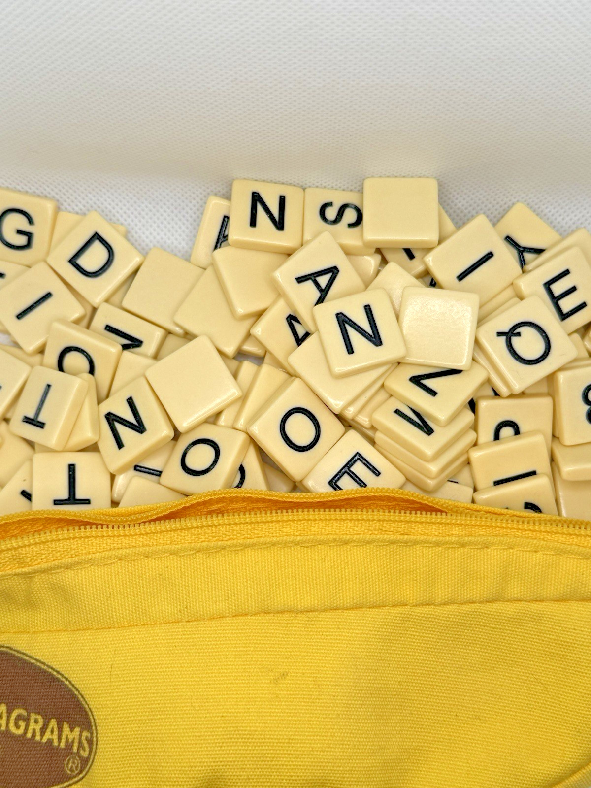 Vintage 2014 Bananagrams Game Complete w/ Instructions & Original Tag