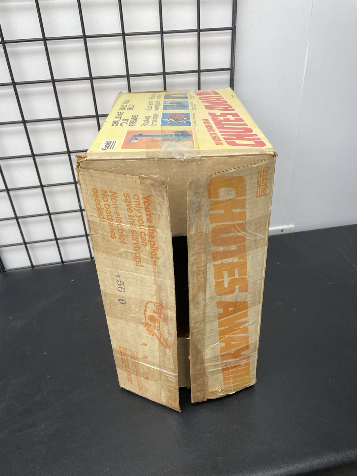 1977 Gabriel Chutes Away Air Rescue Target Game Tested & Working! With Box!