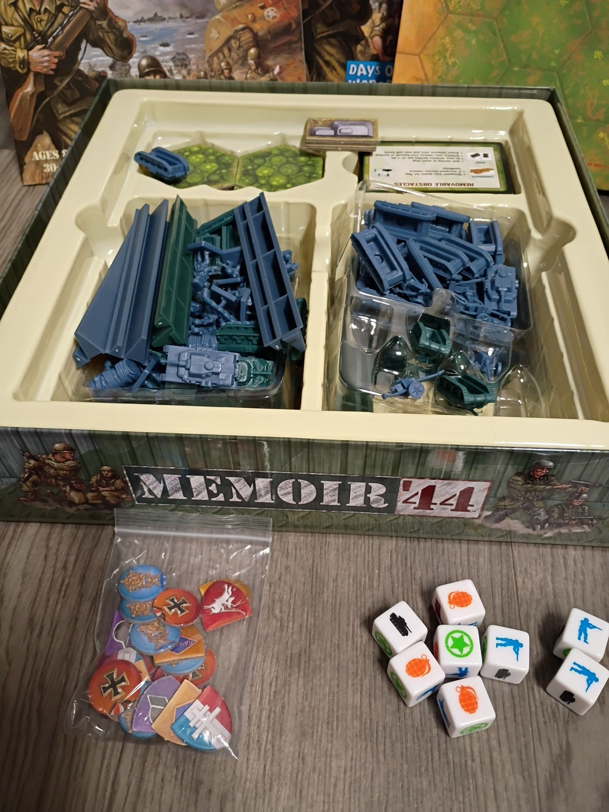 Days of Wonder Memoir ’44 Board Game – 7301 Richard Borg – Complete !