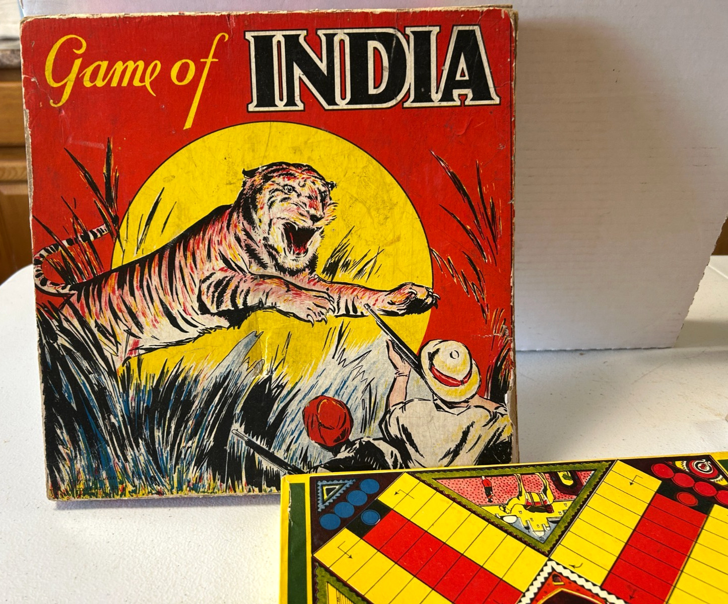 Vintage Rare Game of India Milton Bradley, No 4083 Board Hunting Game