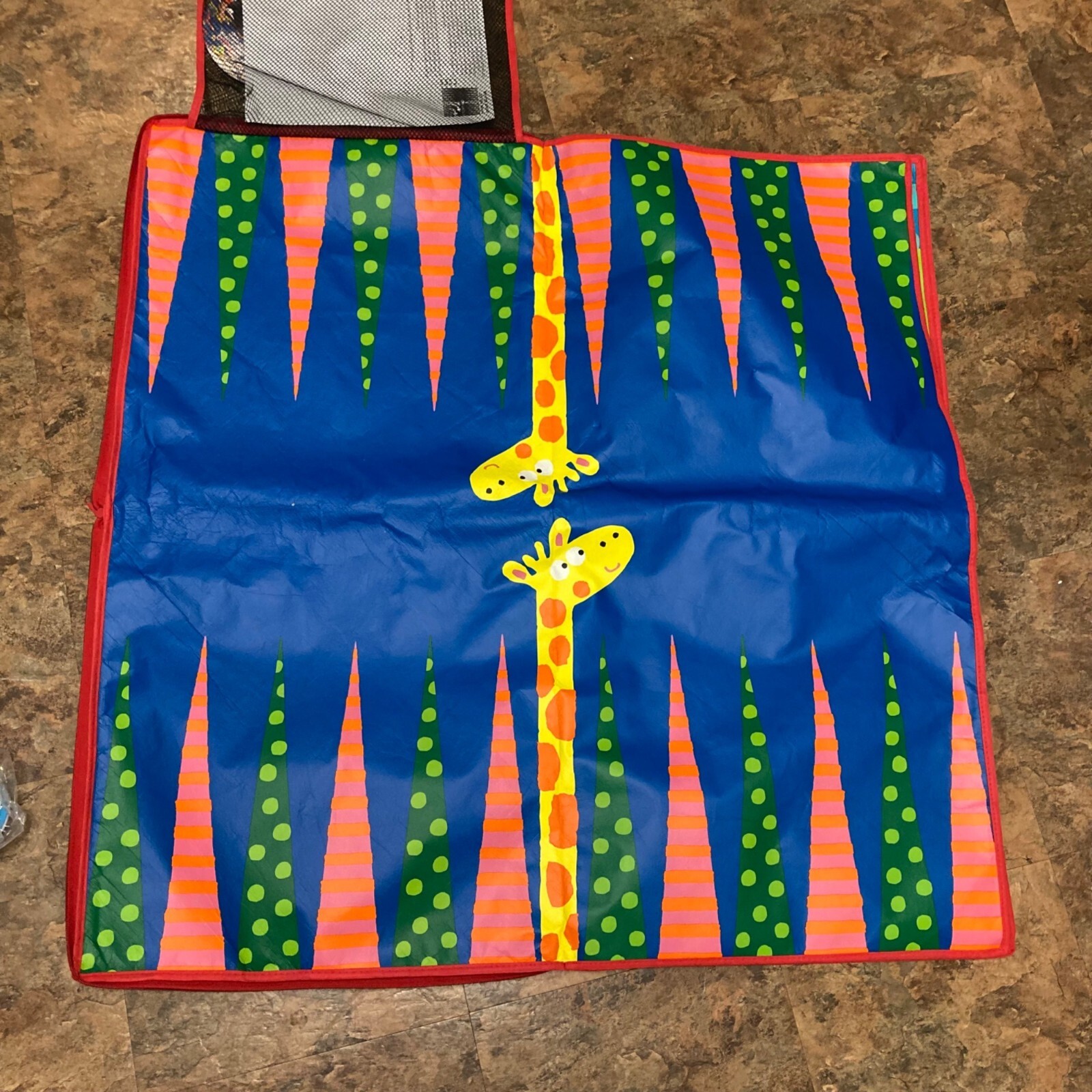 AlexToys Games to Go Floormat 6 Indoor Outdoor Games 36 x 38″ Carry Pouch
