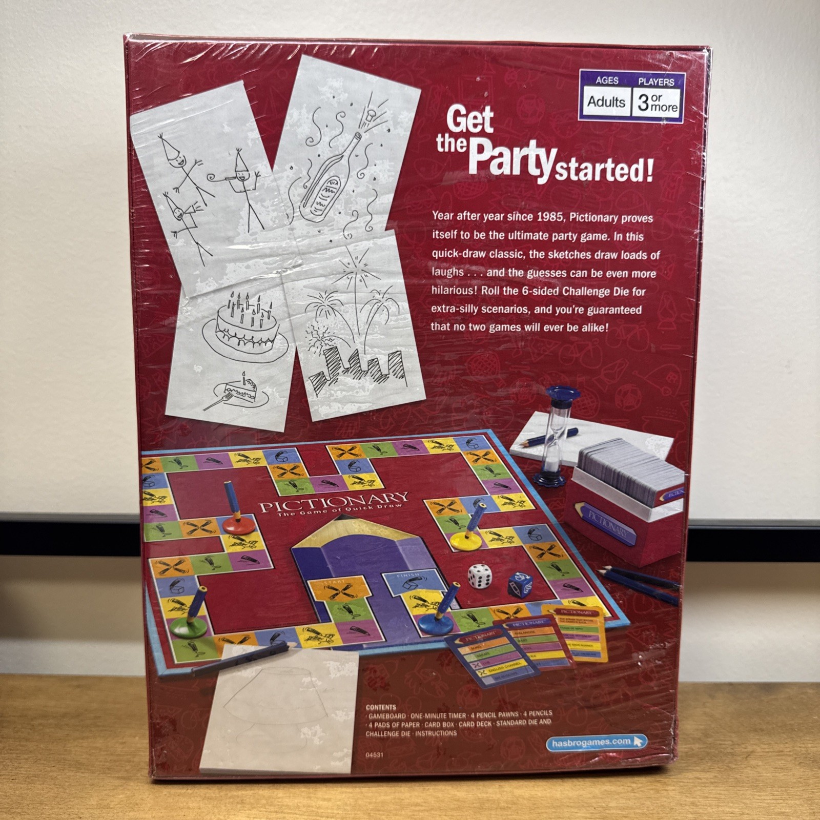 Hasbro Parker Brothers Pictionary The Game of Quick Draw 2007 New