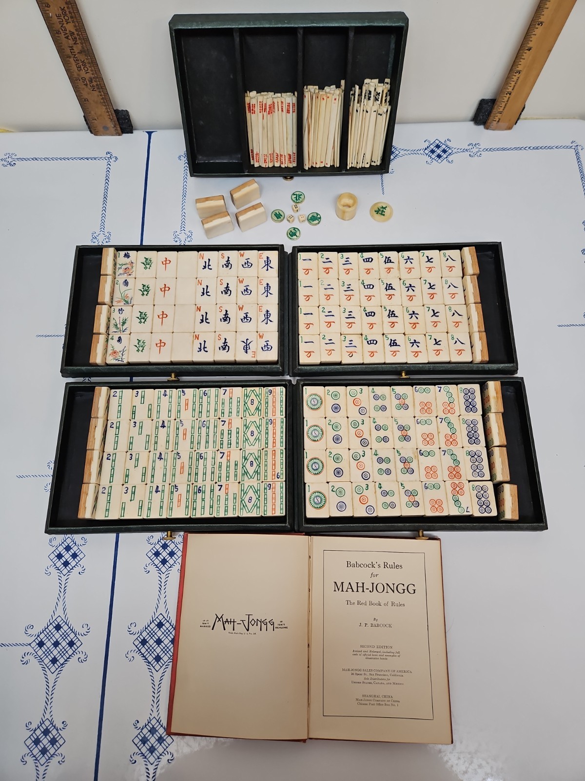 MAHJONG SET. With Beautiful Bone and Bamboo Tiles in Ornate Case W/Book Antique