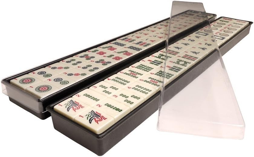 American Mahjong Set with 166 Engraved Ivory Tiles//-~