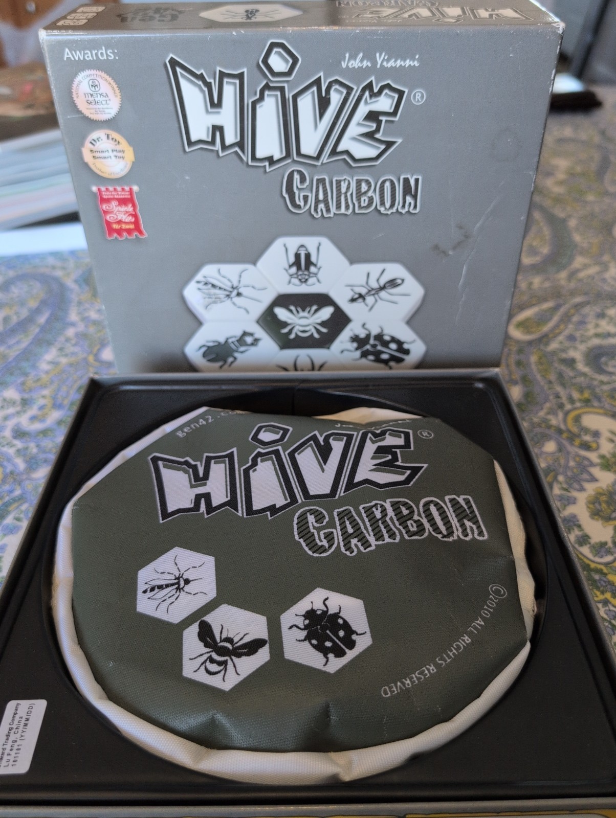 Hive Carbon Board Game 2010 Smart Zone Edition (Used)