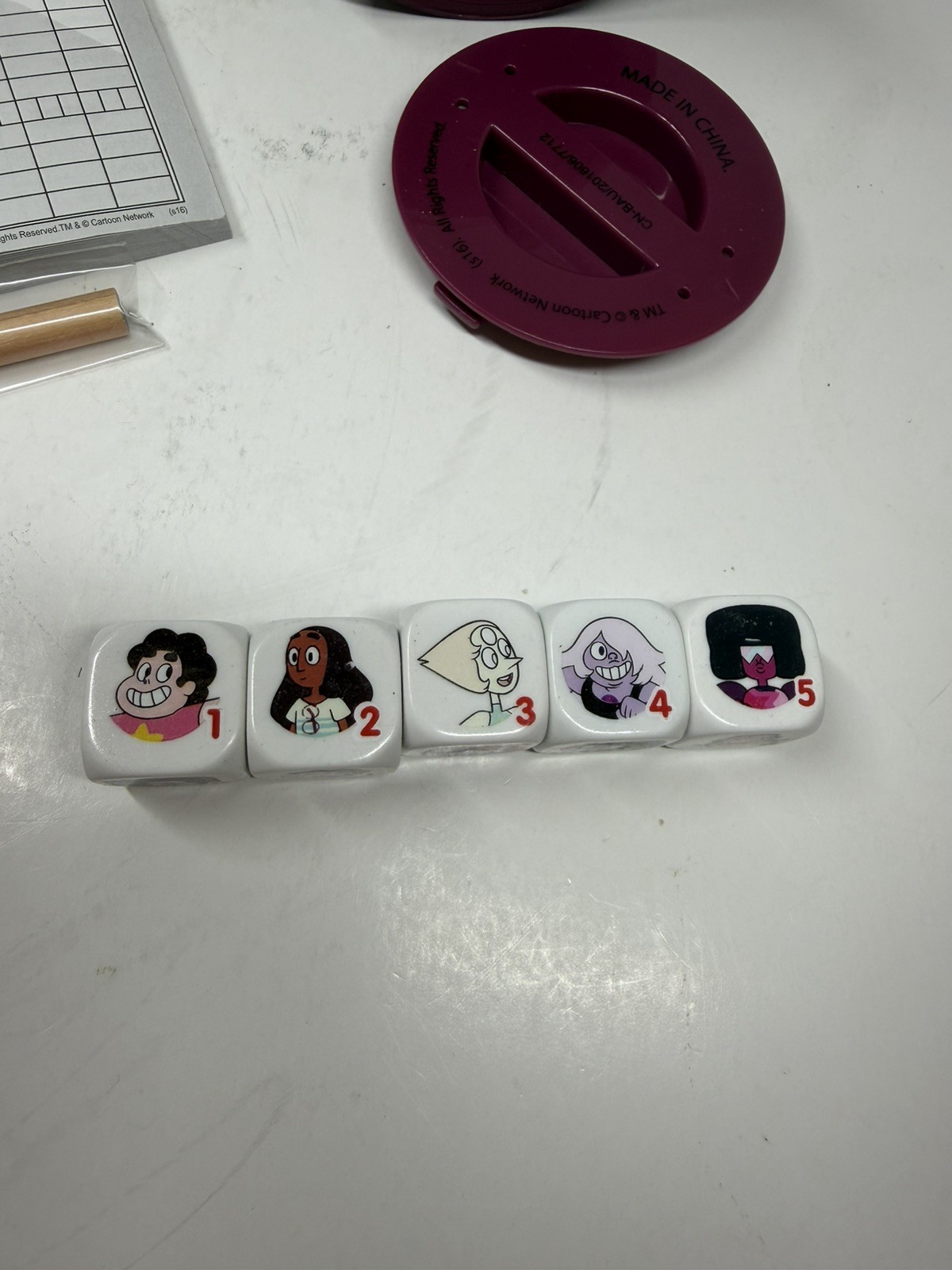 Yahtzee Steven Universe Edition 2016 – USAopoly Hasbro – Cartoon Network