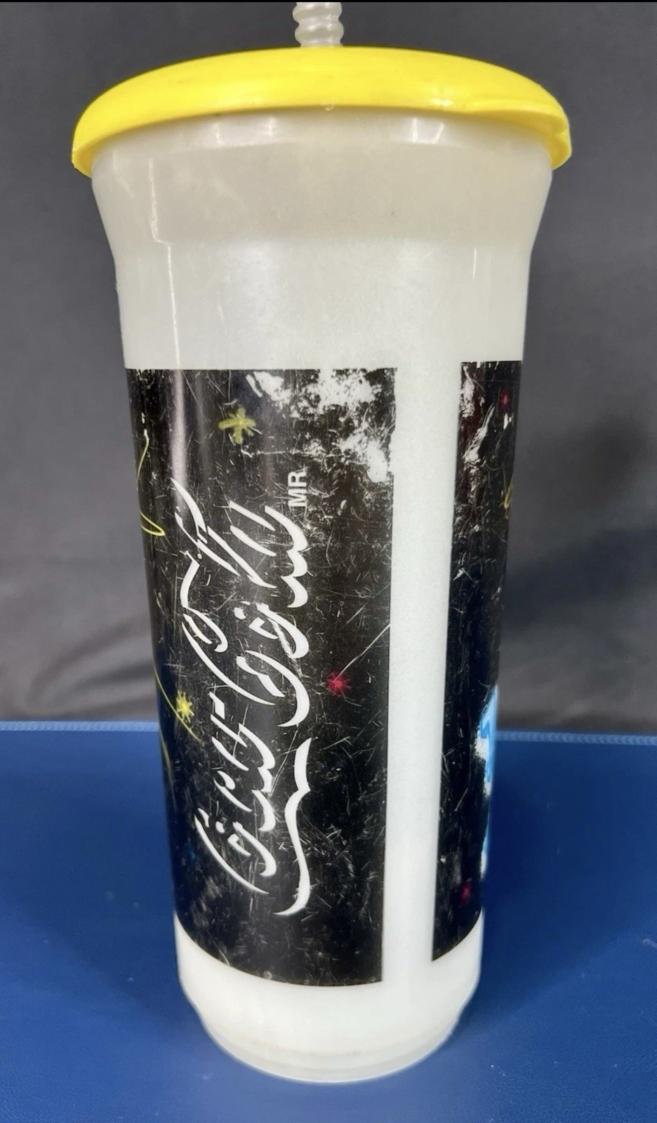 Crazy Bones Hielocos Coca-Cola Alien 32oz Promotional Glow-in-the-Dark Cup