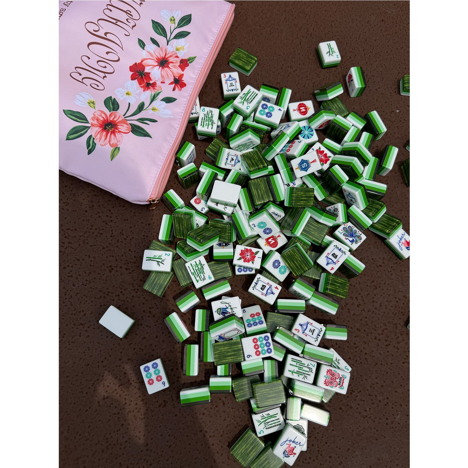 American Mahjong Set 160 Tiles – Gifts for Family / Friends / Mother’s Day