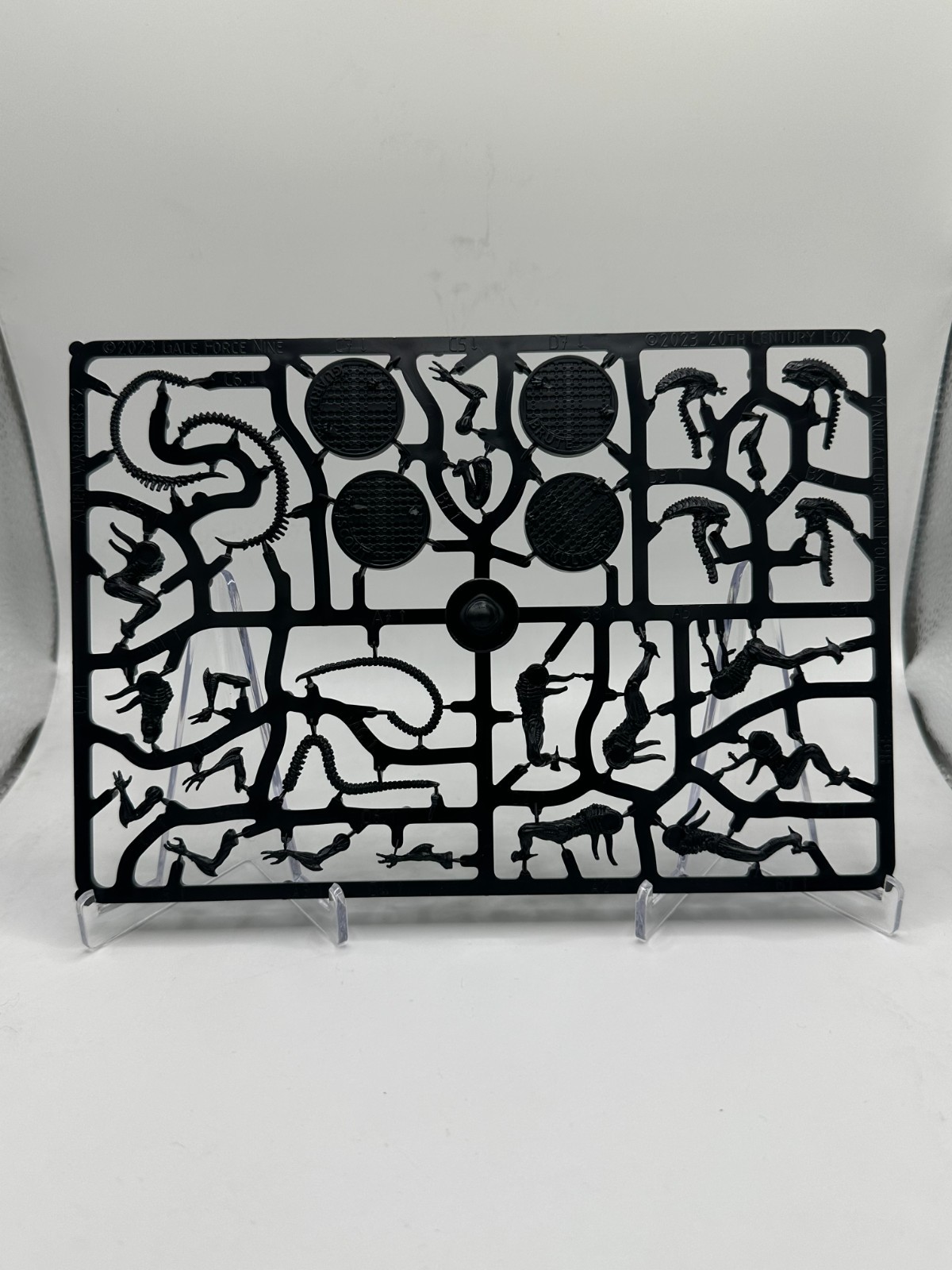 Gale Force 9 Aliens Tabletop Miniatures Alien Warriors Sprue of 4 Aliens Unpaint