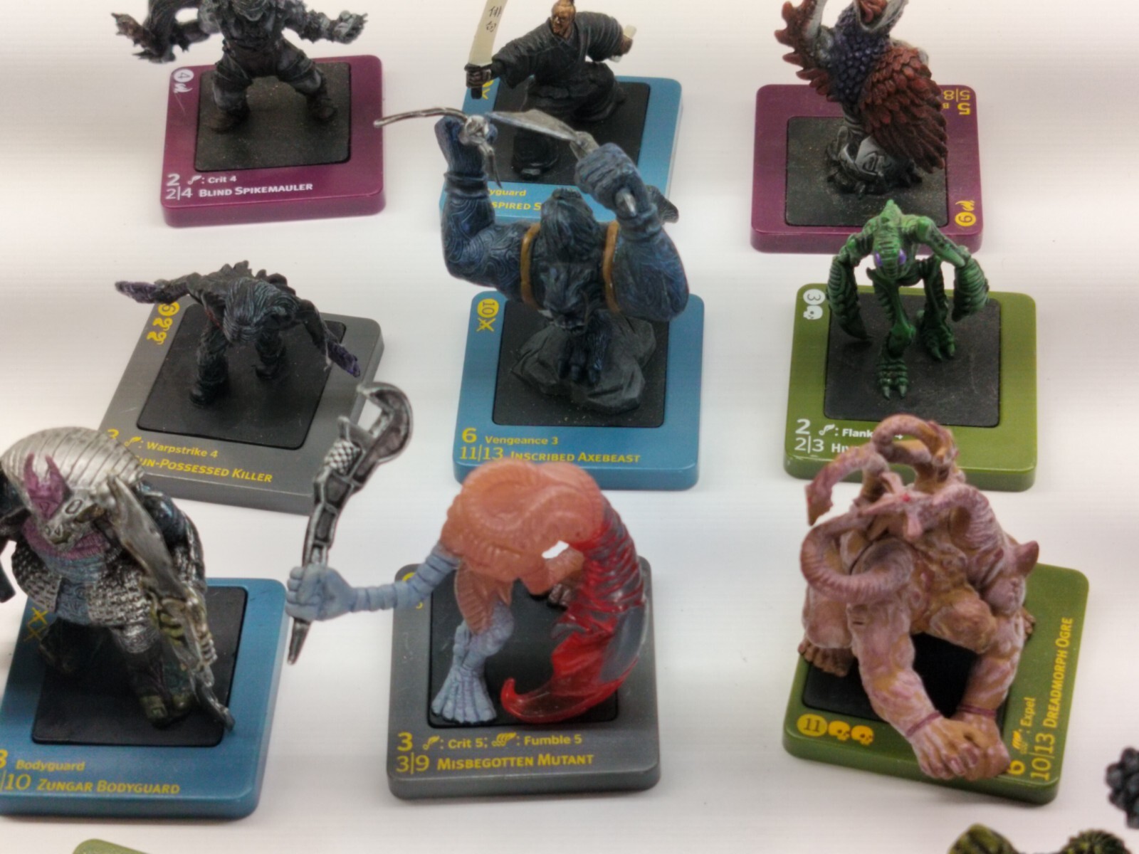 Dreamblade Miniature Figures Figurine – Lot of 12 Figures