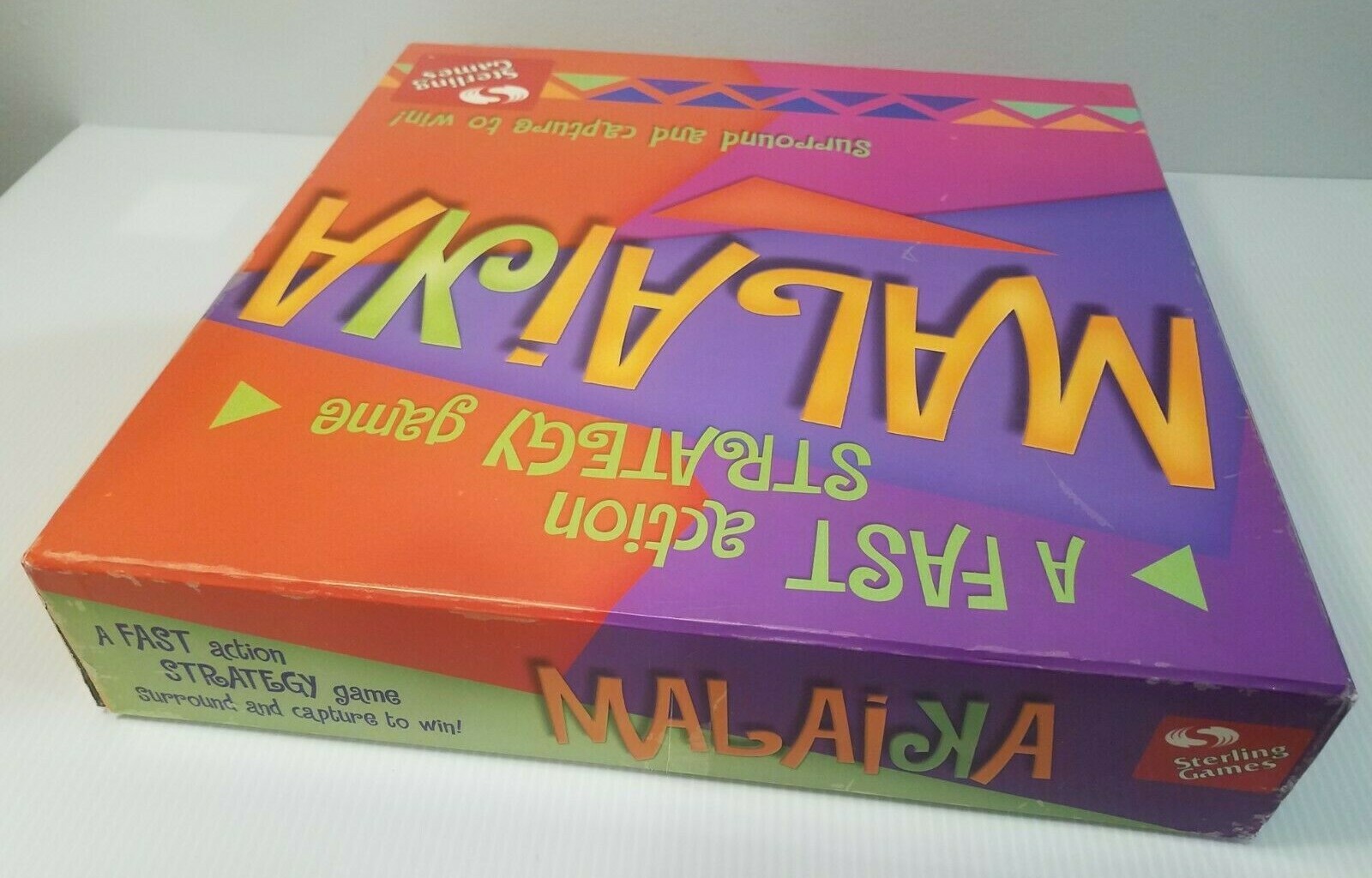 Malaika Strategy Board Game Surround and Capture RARE VTG Sterling Games 2003
