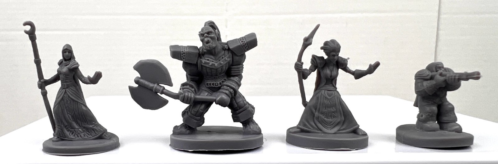 2008 World of Warcraft The Adventure Board Game Player Figures Parts Lot of 4