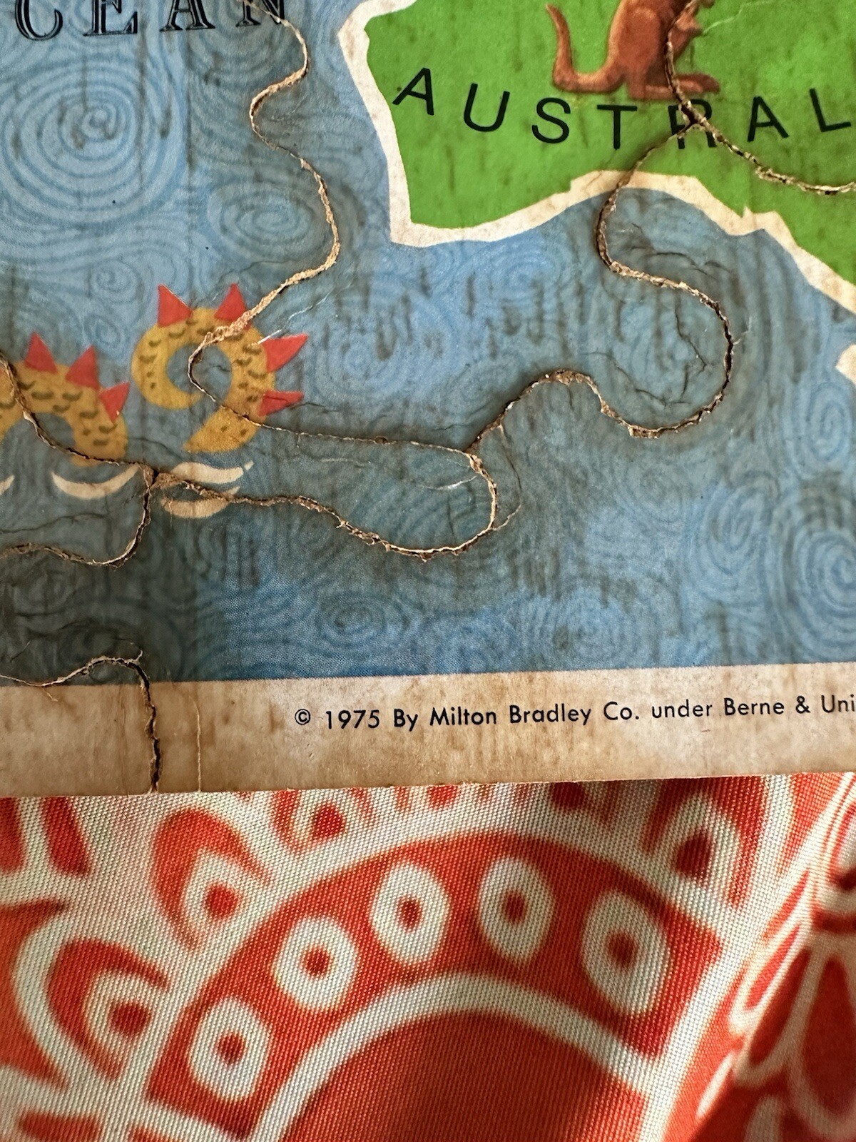 Vintage Wood Puzzle 1975 – Map of the United States and World (Reverse Side)