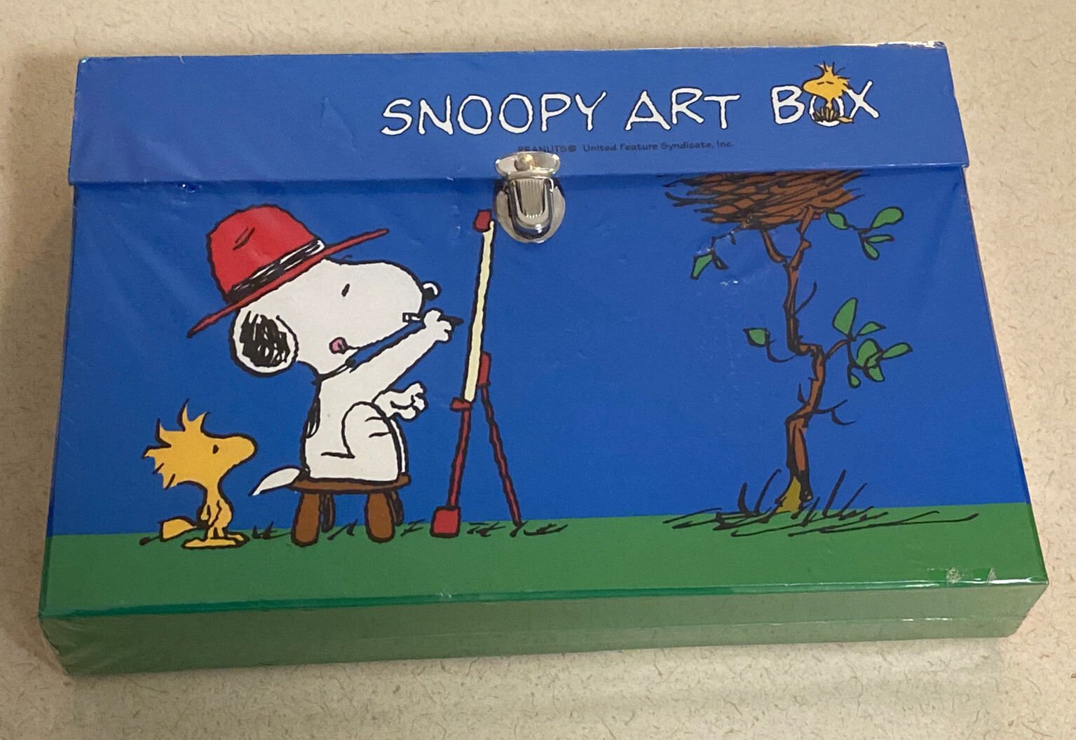 SNOOPY ART BOX 67 Pieces For Children 5 Years Or Older New! Free Shipping!