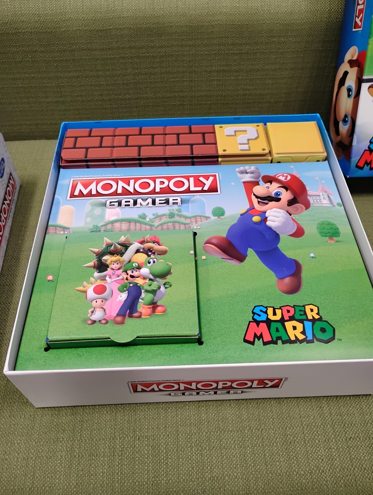 Super Mario Bros Monopoly Gamer Premium Edition Board Game Hasbro w/ Bowser NEW