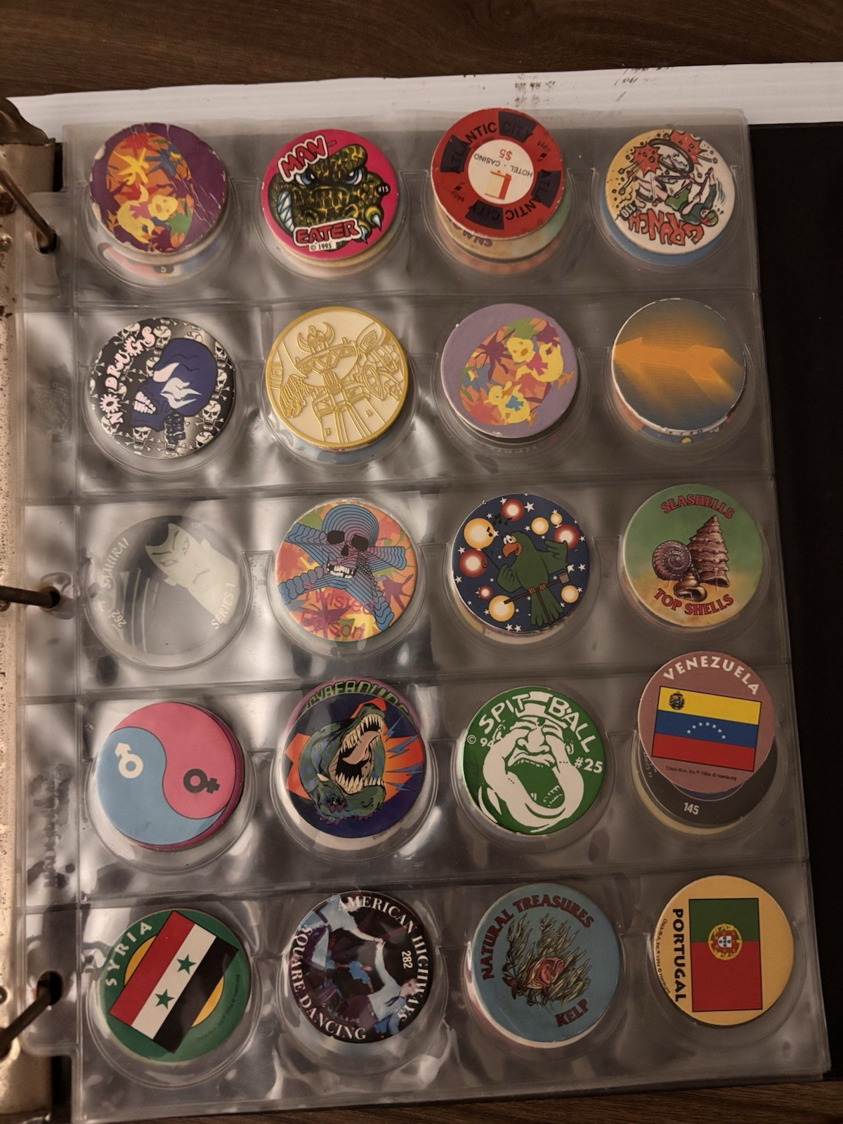 Cap Binder for Pogs 8 Pages with 135 POGs