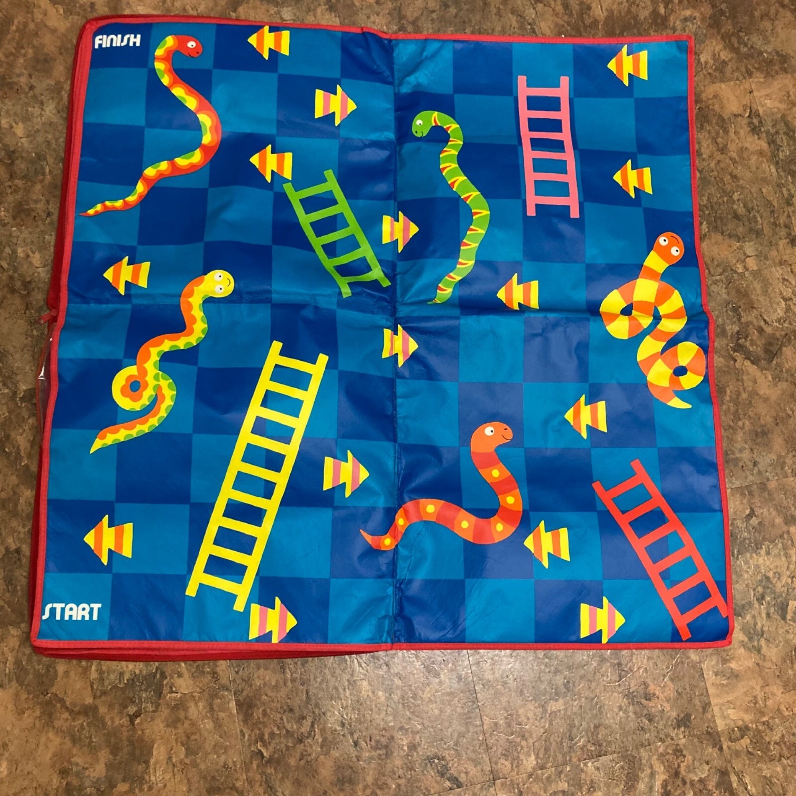 AlexToys Games to Go Floormat 6 Indoor Outdoor Games 36 x 38″ Carry Pouch