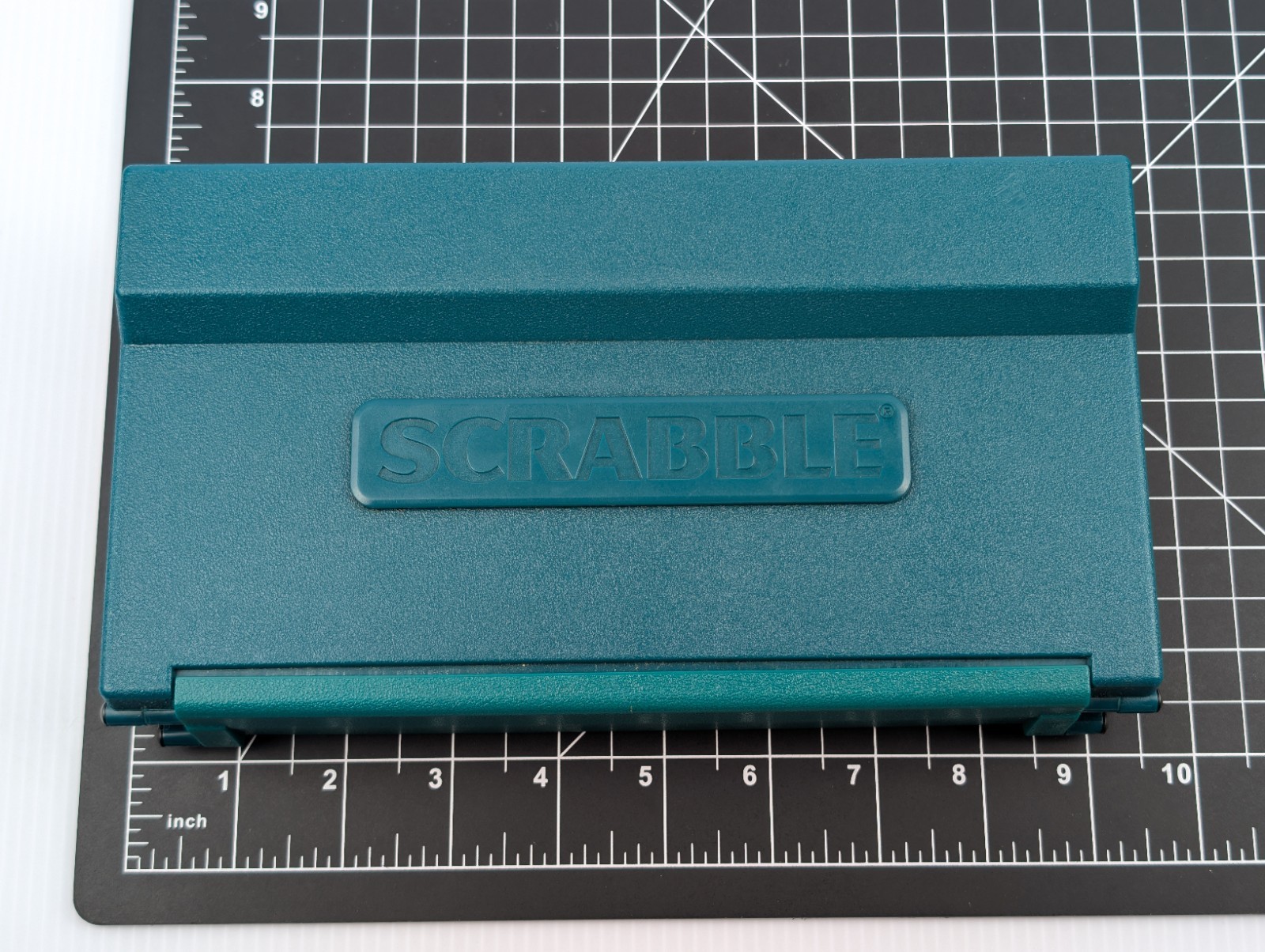 Vintage Scrabble Board Game Travel Hard Case Green 100% COMPLETE