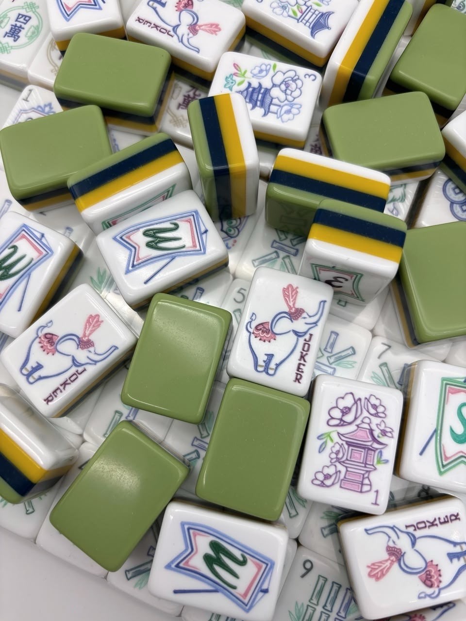 Willow Inspired 4-Layer Green Back American Mahjong Tiles