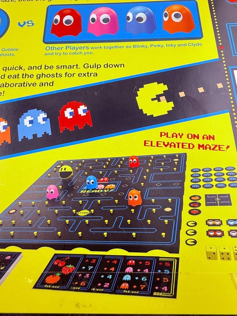 PAC-MAN The Board Game Buffalo Games Retro Arcade Classic Complete 2018