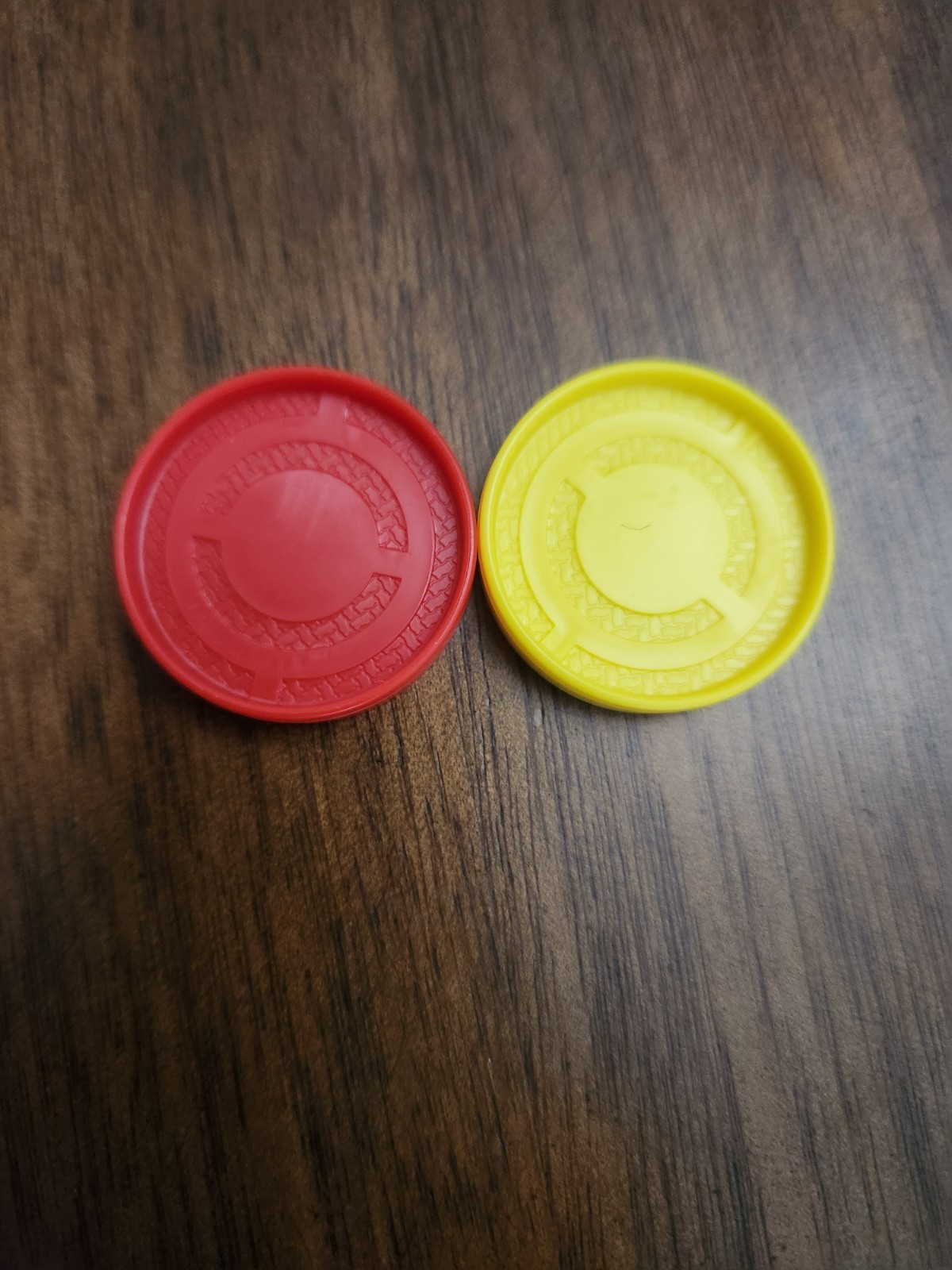 Connect 4 Replacement Pieces Checkers 24 Total 12 Red 12 Yellow Tokens 1 3/16″