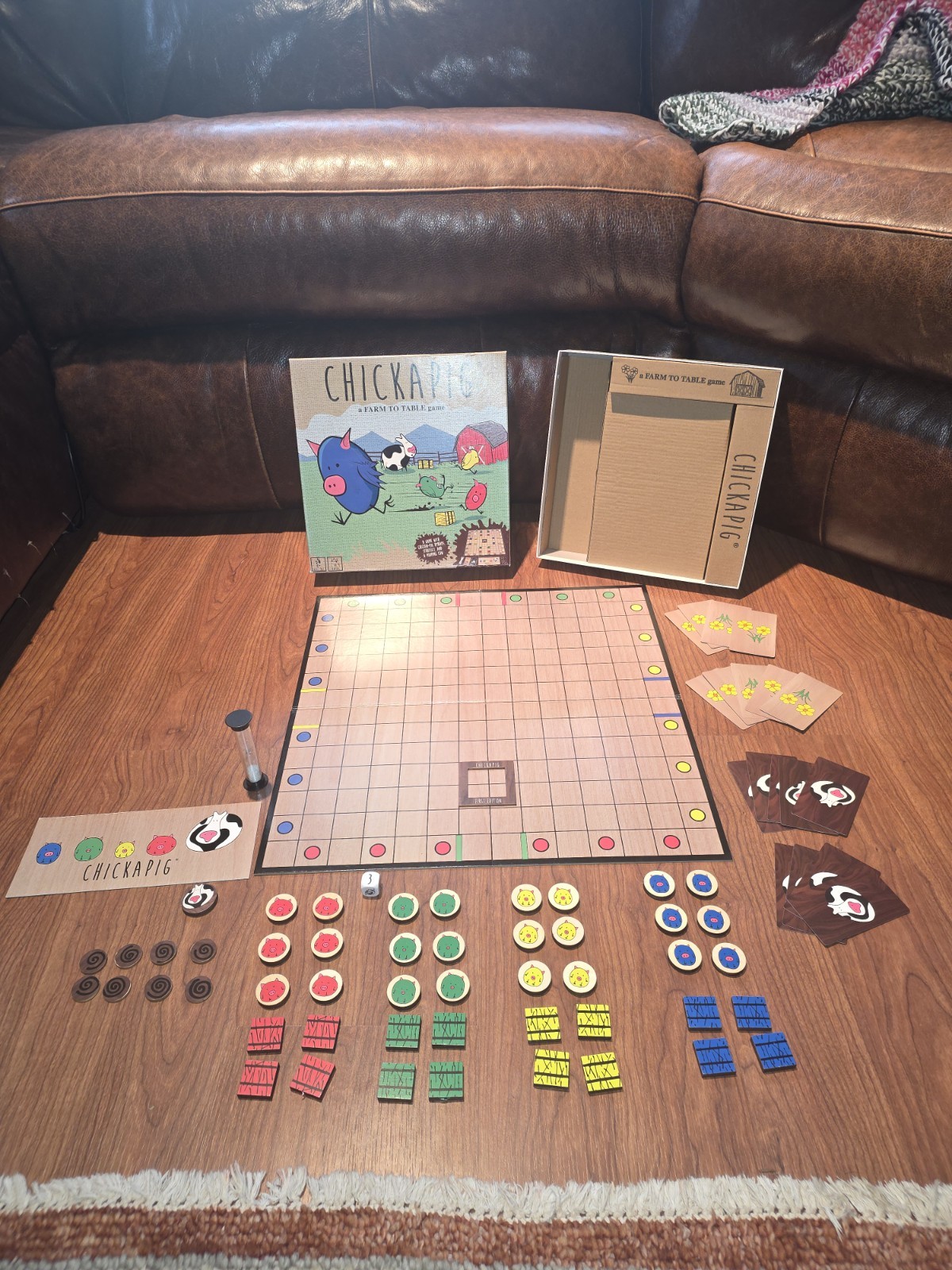 Chickapig Strategic Farm Family Board Game 100% Complete Clean