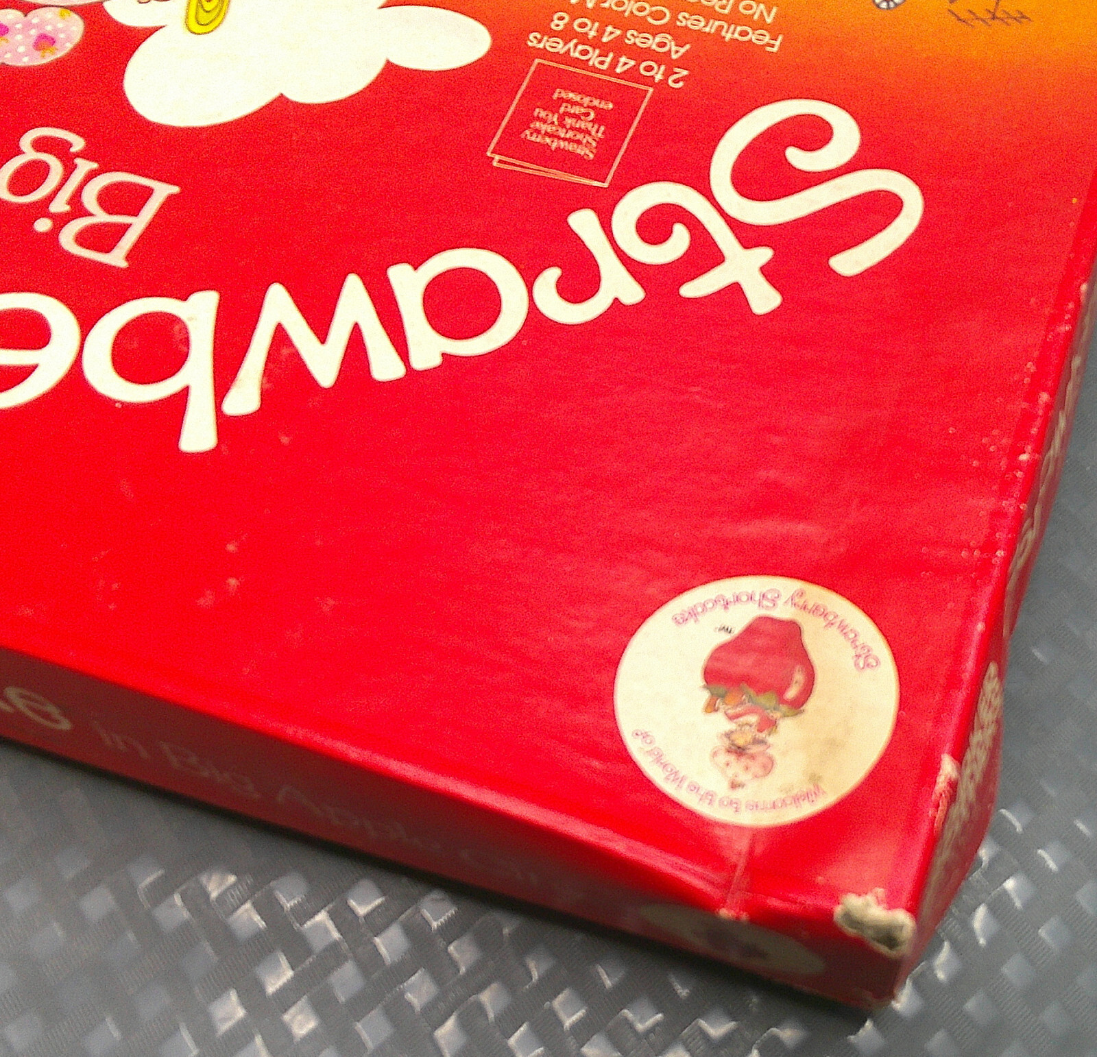 Vintage 1981 Parker Brothers Strawberry Shortcake in Big Apple City Board Game