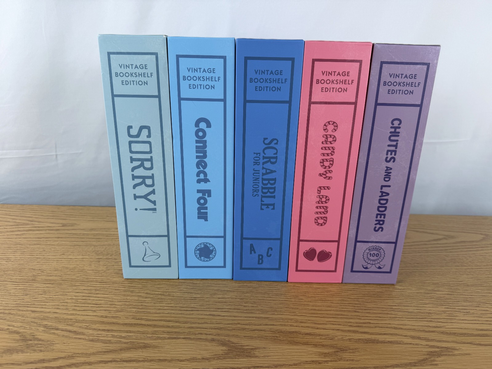 WS Game Company Linen Vintage Bookshelf Game 5 pack with Scrabble Jr Open Box