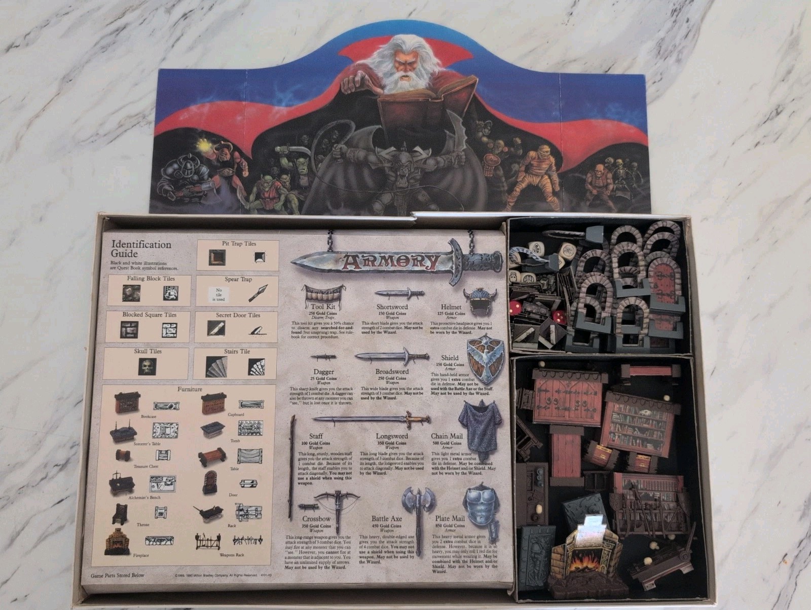 HEROQUEST GAME SYSTEM Milton Bradley 1990 – 100% Complete Damaged Box