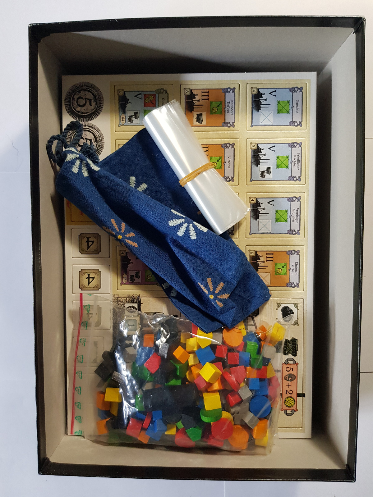 Kohle & Kolonie Spielworxx Classic Strategy Board Game (English version)
