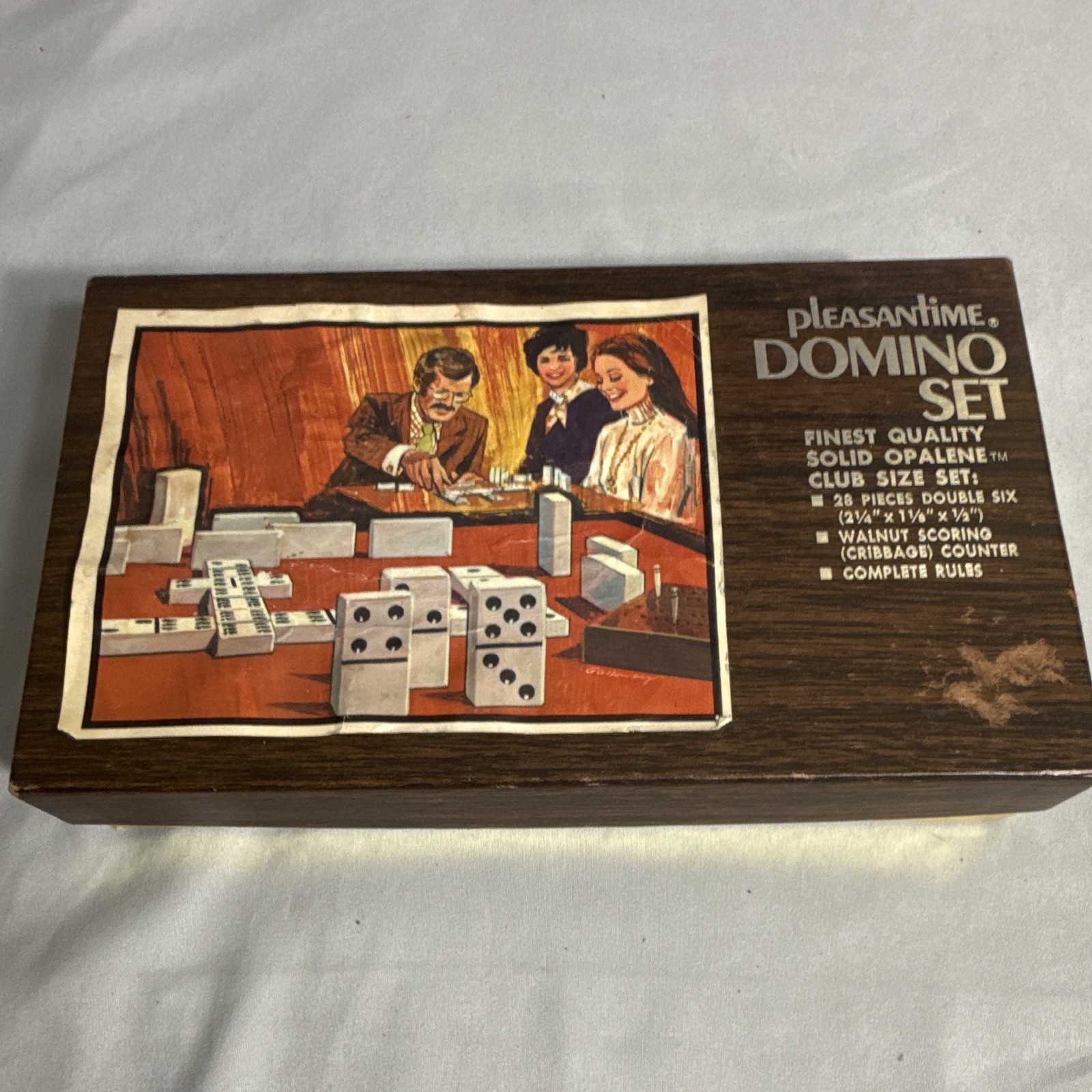 Pleasantime Domino Set Solid Opaline Club Size w/ Walnut Cribbage Counter