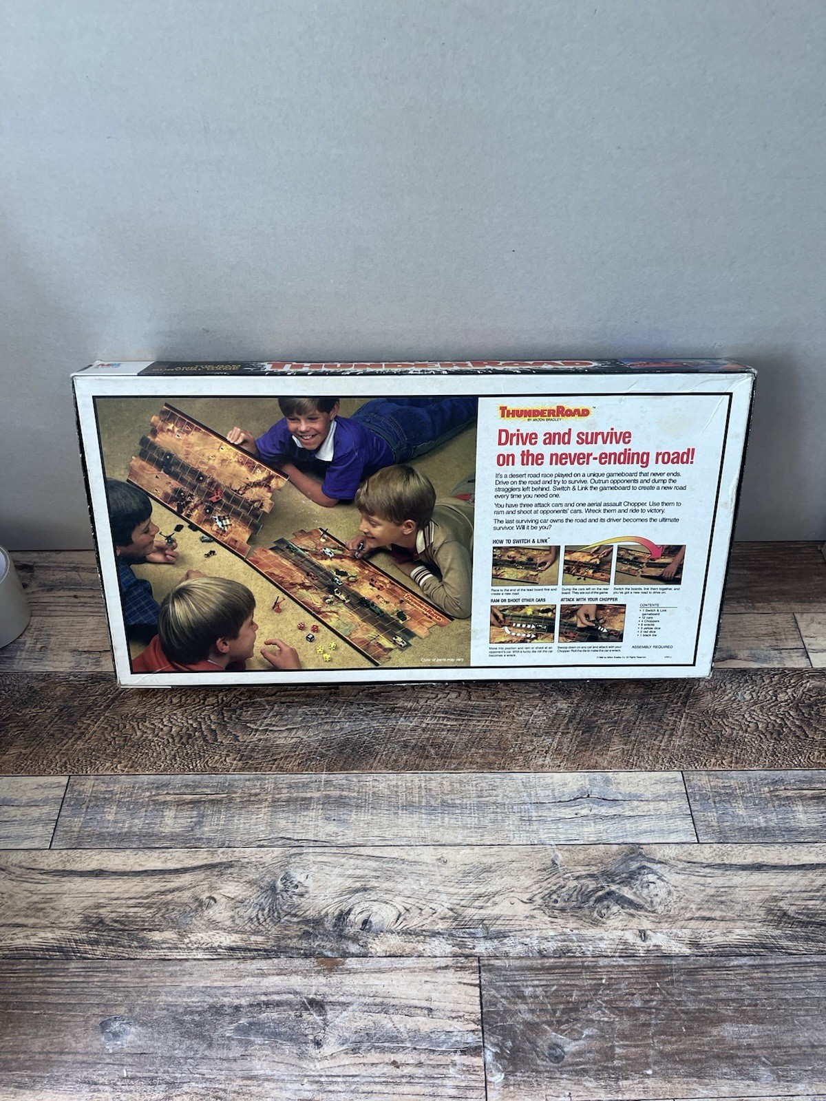Vintage 1986 THUNDER ROAD Board Game MB 100% COMPLETE Mad Max Small Wear See Pic