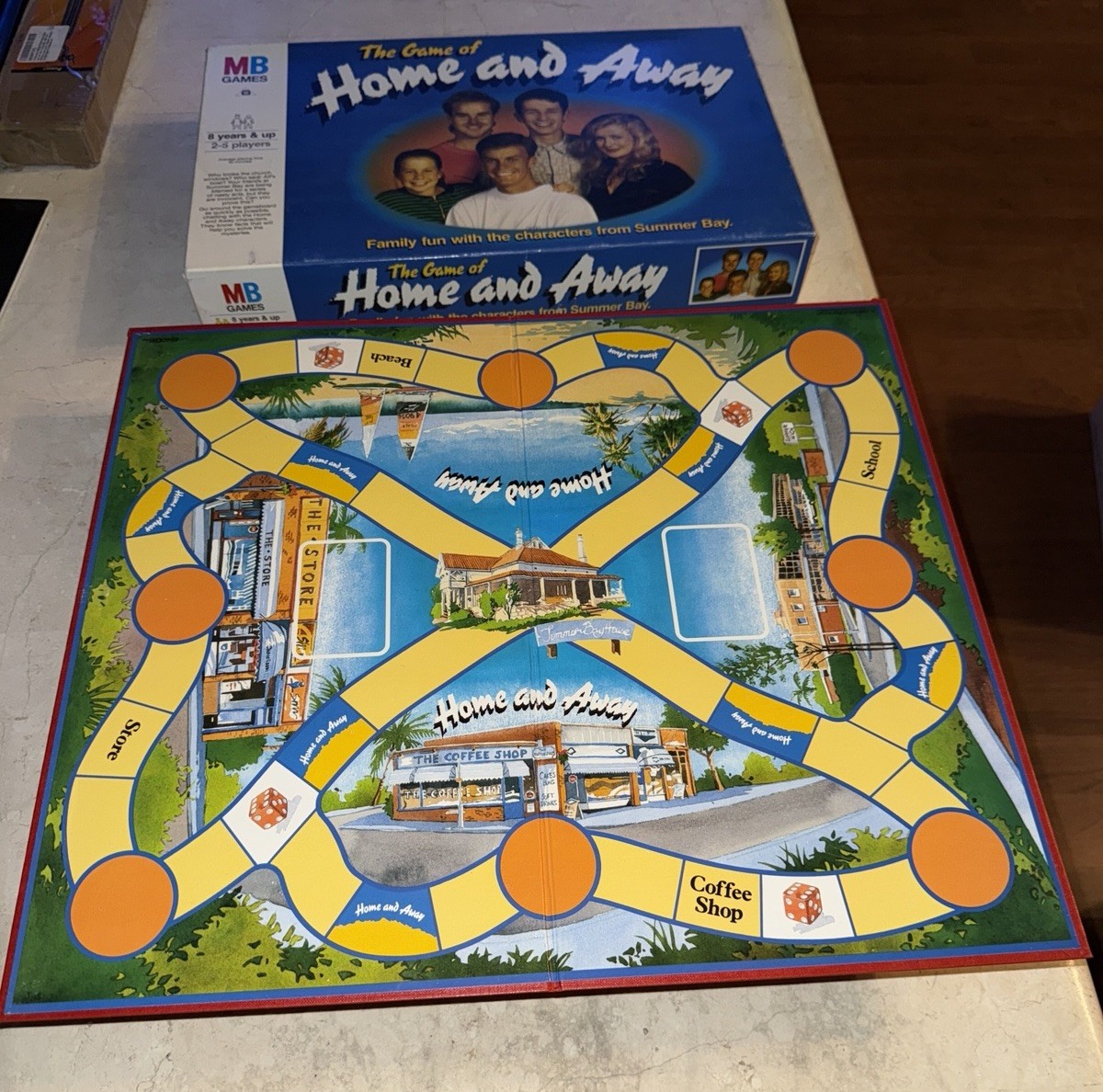 Home & Away Australian TV Show Board Game W/Characters From Summer Bay Complete