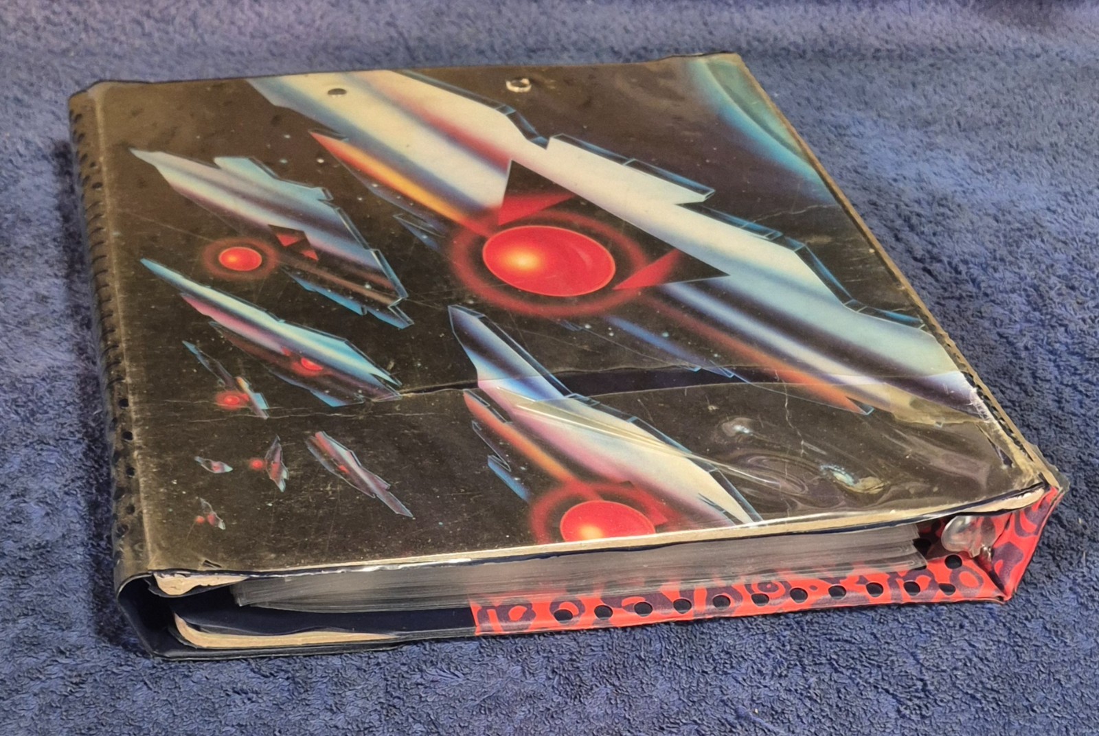 POGS LOT 229 TOTAL IN POCKET PAGES + TRAPPER KEEPER BINDER JOTS SNAPS CAPS