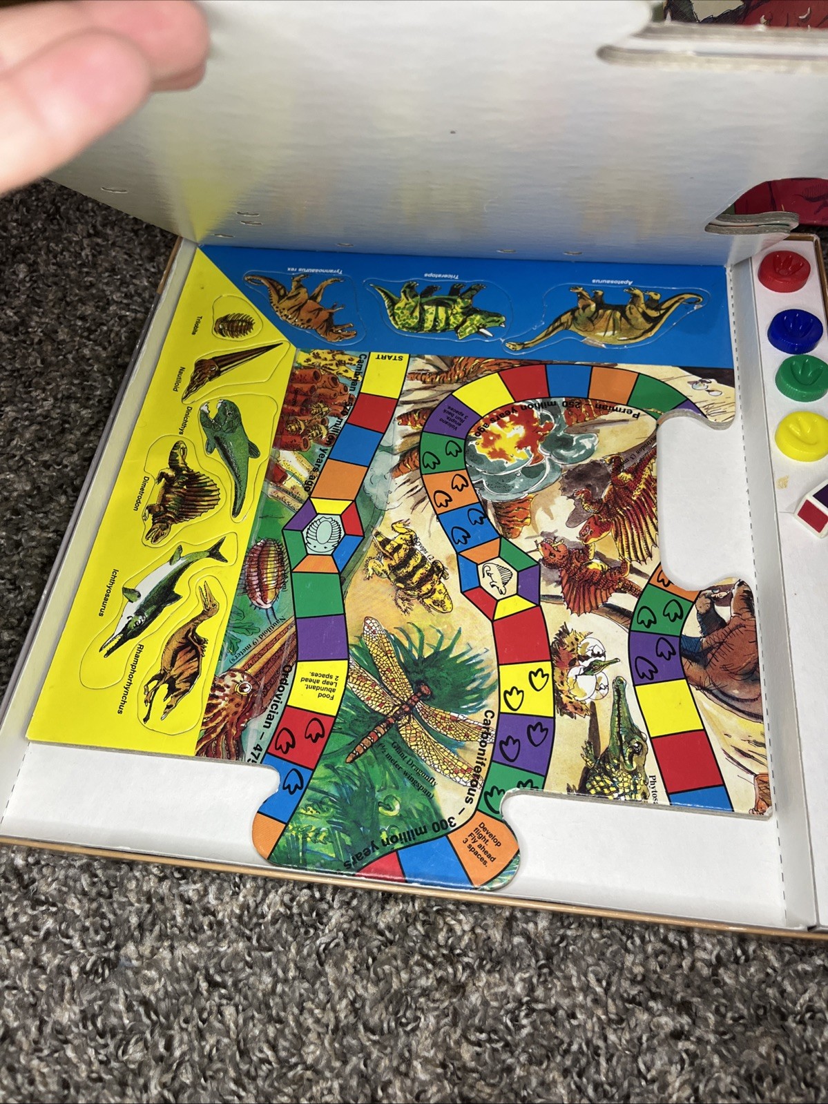 Vintage Aristoplay Dinosaurs And Things Board Game 100% Complete in Box 1987