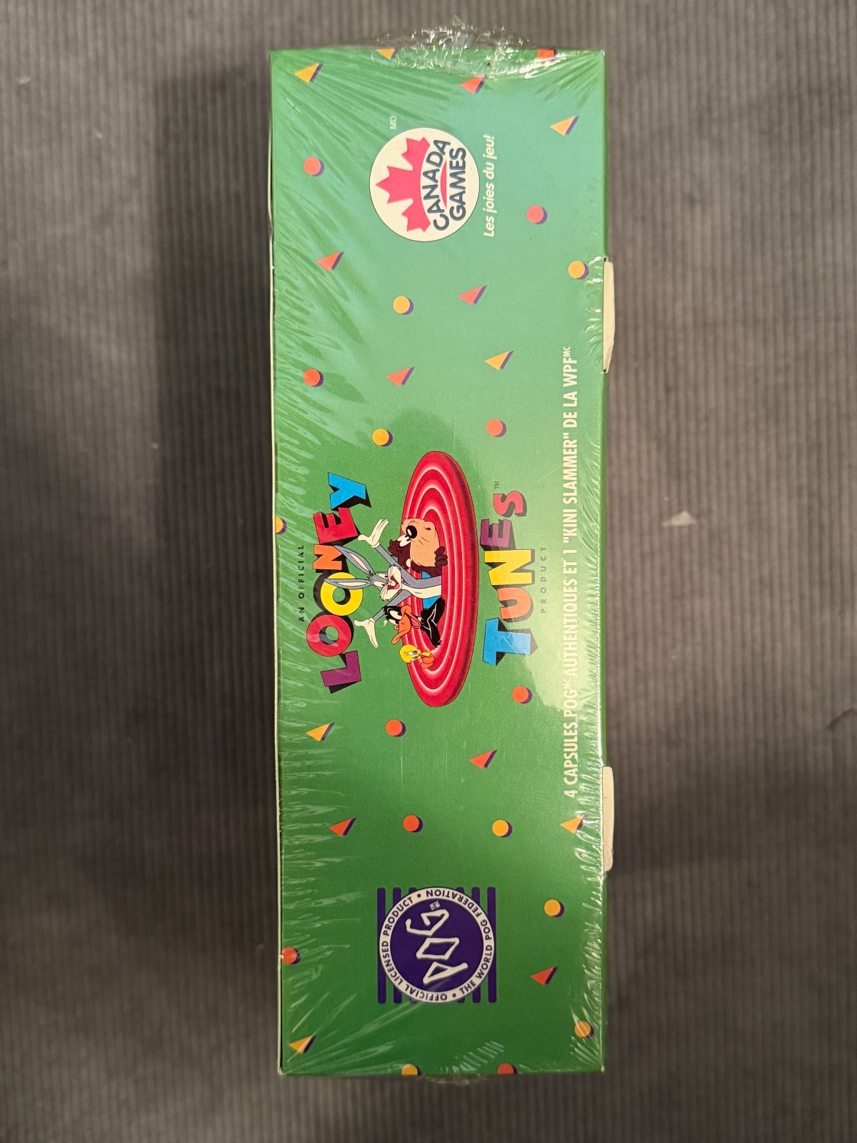 RARE 1995 Looney Tunes POG Factory Sealed 36 Pack Display Box Canada Games WPF