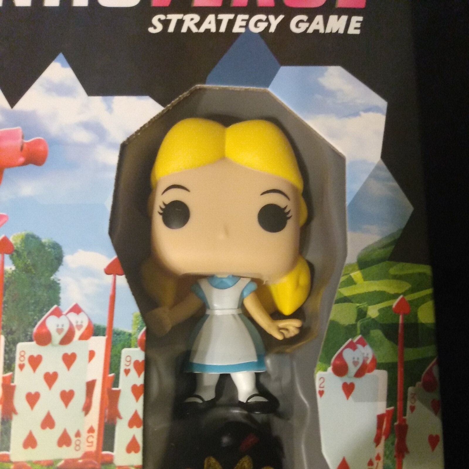 Funkoverse 2021 Alice In Wonderland Disney Strategy Game Funko Pop gold chase