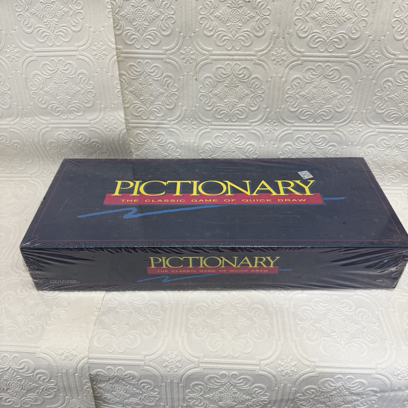 Pictionary Updated For The 90’s Classic Board Game from 1993 New Factory Sealed