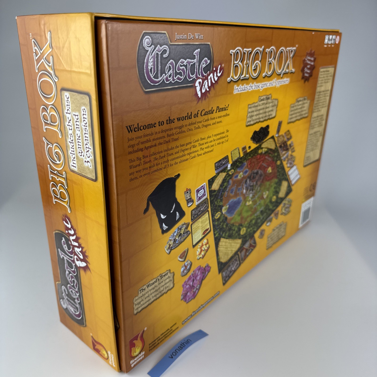 Castle Panic Big Box Game 2019 Includes Base Game And 3 Expansions – Complete