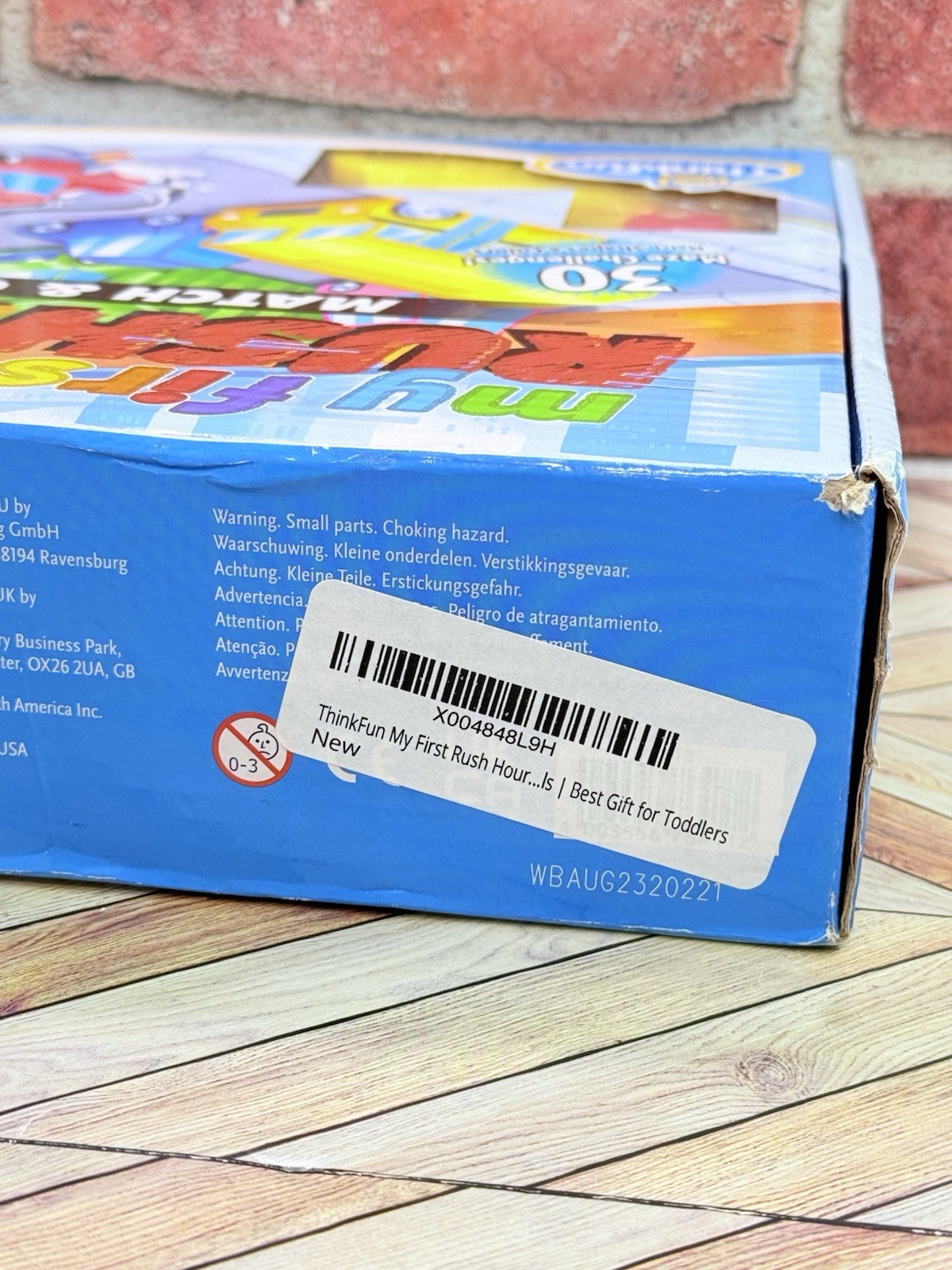 ThinkFun Rush Hour Traffic Jam Logic Game Engaging STEM Toy – Kids Age 8+ New