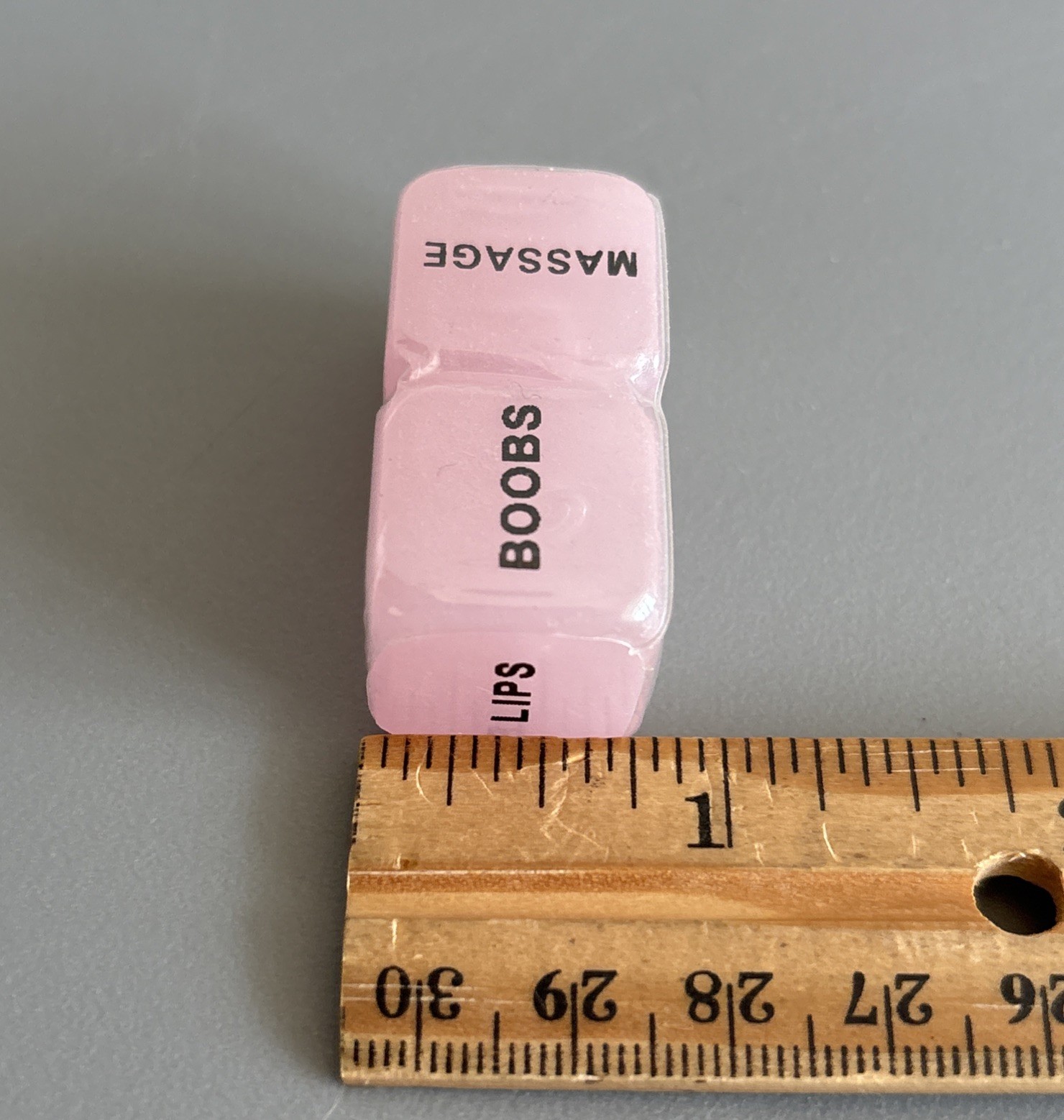 Pink Dice Sex Game for Lovers Vintage New Old Stock Lips Touch Kiss Tickle ?