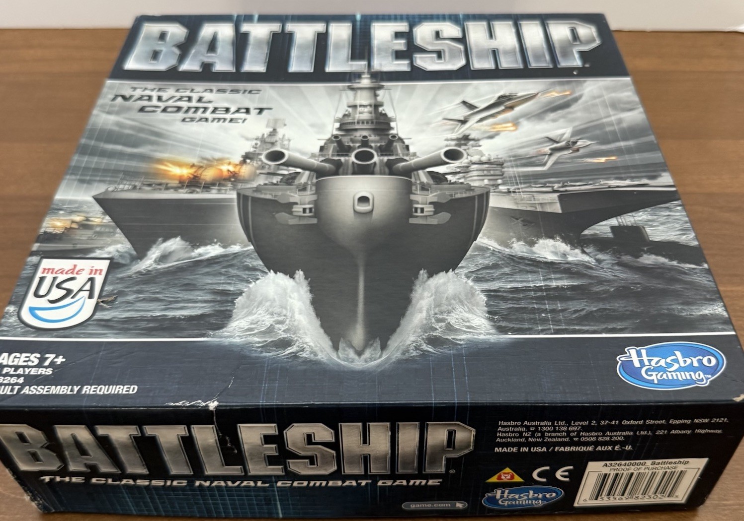 BATTLESHIP – The Classic Naval Combat Game! By Hasbro Gaming HUNT•HIT•SINK•WIN!