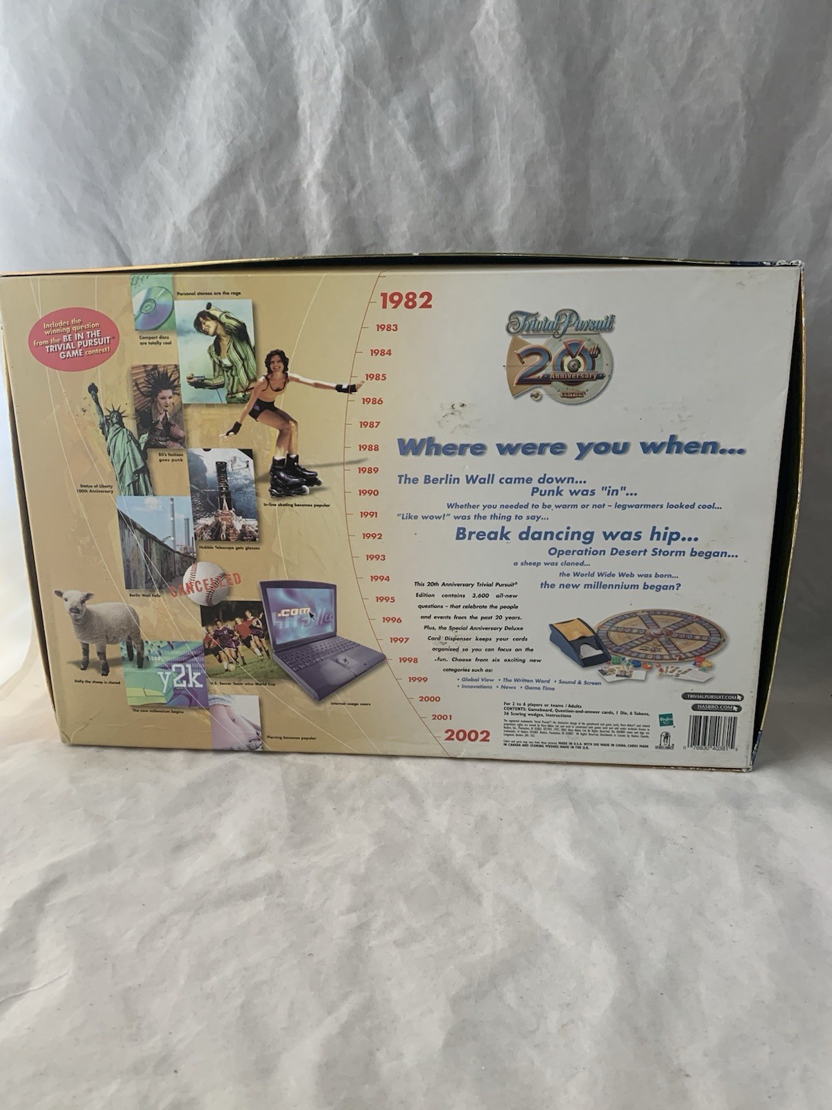 Hasbro Trivial Pursuit 20th Anniversary Edition Deluxe Card Dispenser S5-4