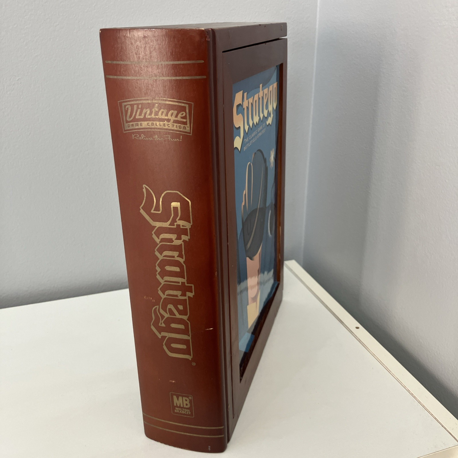 Stratego Vintage Game Collection Bookshelf Edition Wooden Box Case 2005
